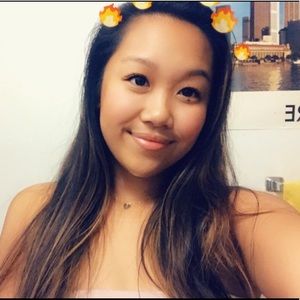 Meet your Posher, Christina